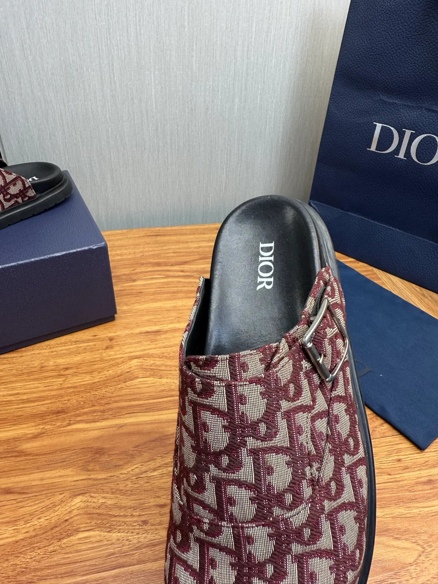 Men's men's shoes 420💰 Dior. Men's slippers🩴Official website 1:1 production 38-45 yards 45 46 🉑️Customized original material shipped✅